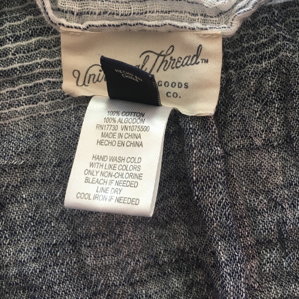 Universal Thread Coverup - Picture 7 of 7